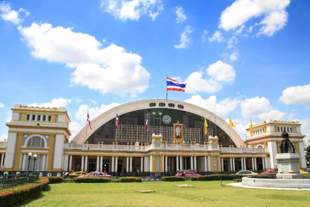 Assembly Hostel Μπανγκόκ Εξωτερικό φωτογραφία